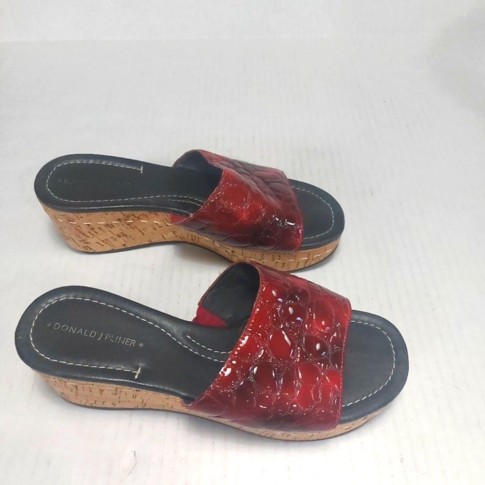 Donald J. Pliner Red Slip-on Wedges Size 8M